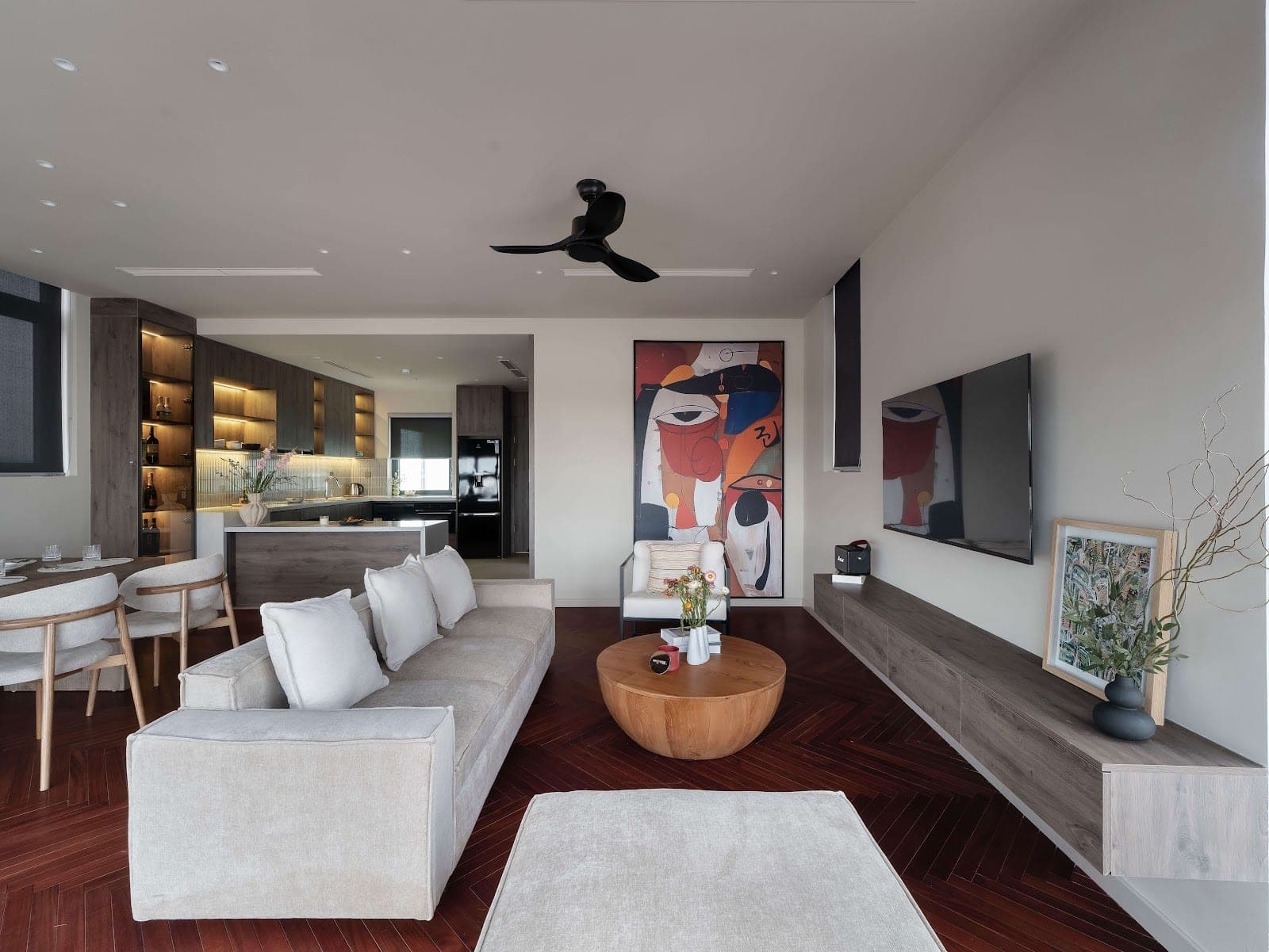 Modern 3 Bedroom Apartment on Alley 12/2/5 Dang Thai Mai, Tây Hồ 2