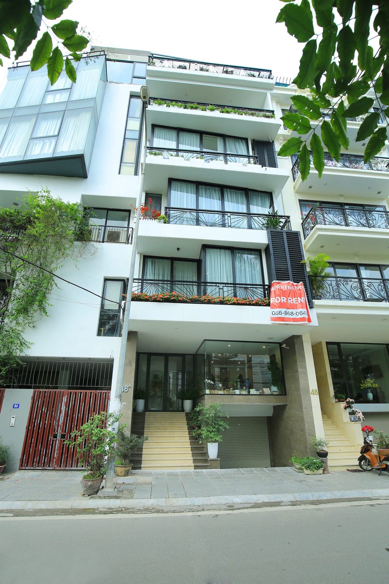 Lake View Apartment in Tây Hồ · No. 48a Tu Hoa 2