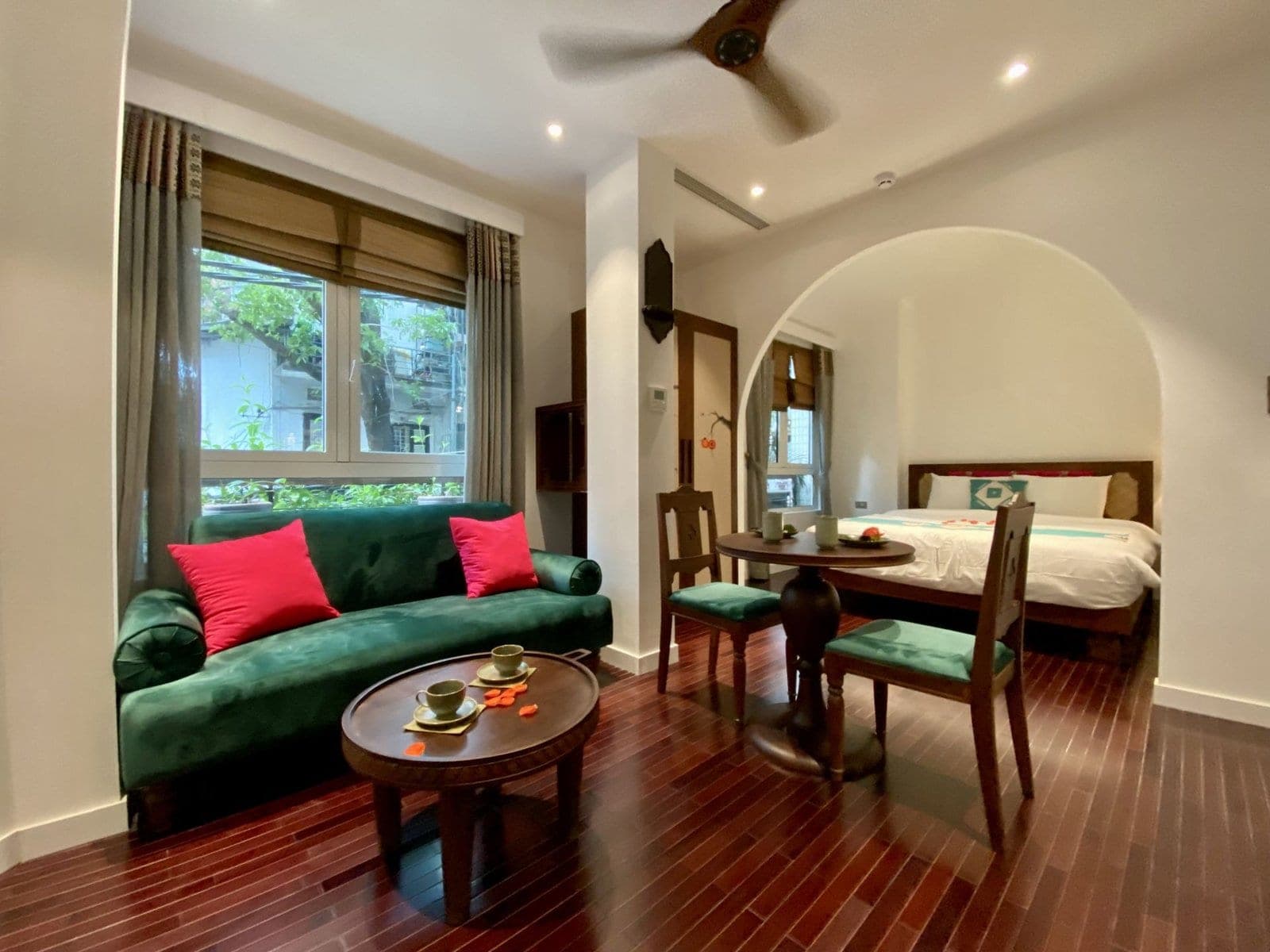 1-Bedroom Apartment with Balcony at 51 Nguyen Khac Hieu, Ba Đình · Unit 201