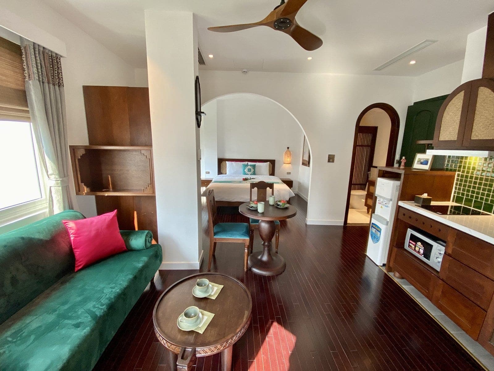 1-Bedroom Apartment with Balcony at 51 Nguyen Khac Hieu, Ba Đình · Unit 701