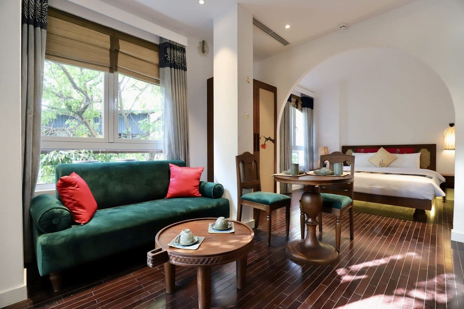 1-Bedroom Apartment with Balcony at 51 Nguyen Khac Hieu, Ba Đình · Unit 301