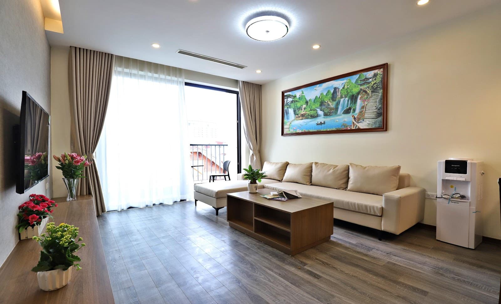 Modern Apartment at No. 9 Tay Ho 23/08/2022, Tây Hồ 2