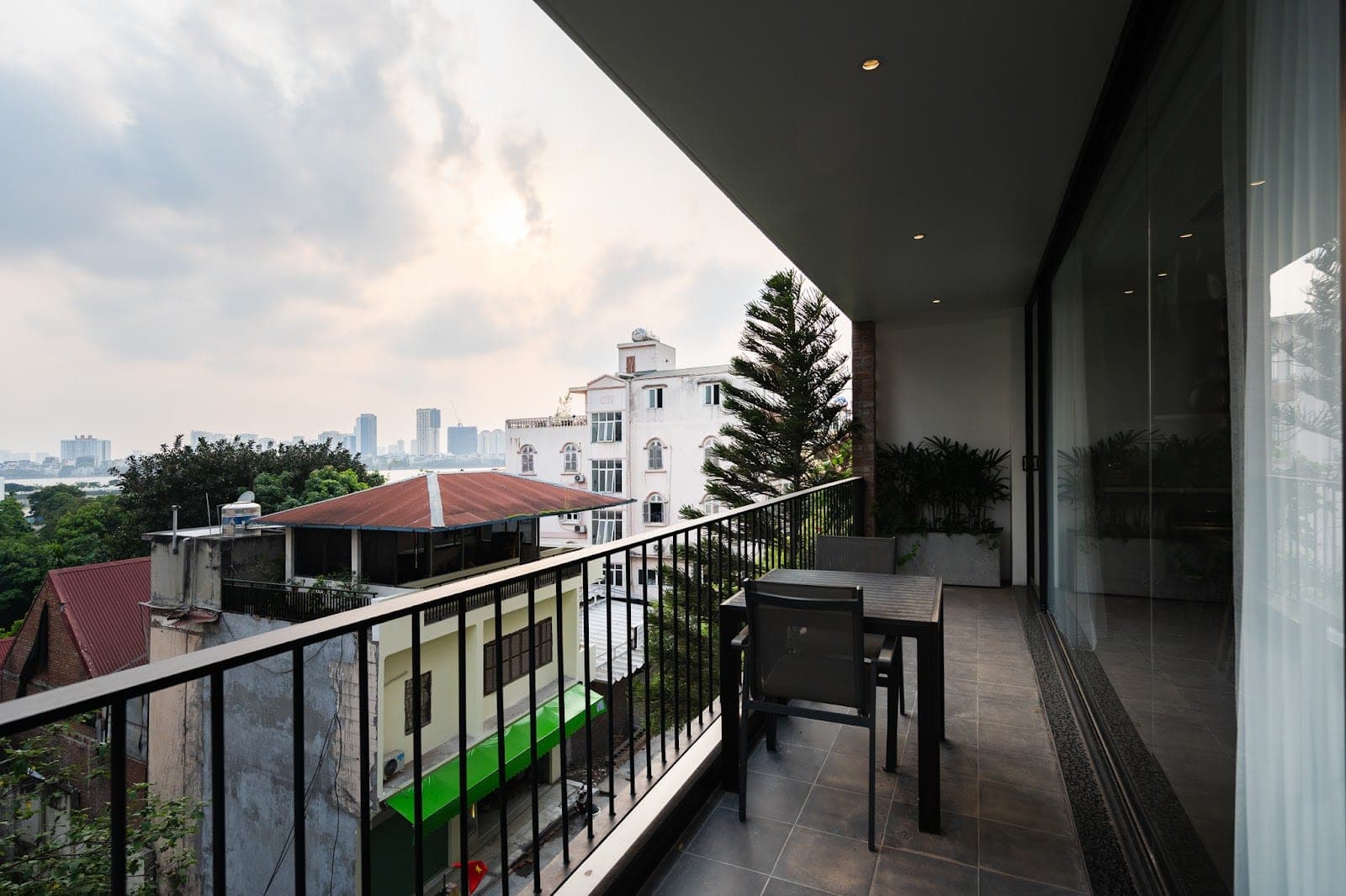 Spacious 2-Bedroom Apartment in Tay Ho 2