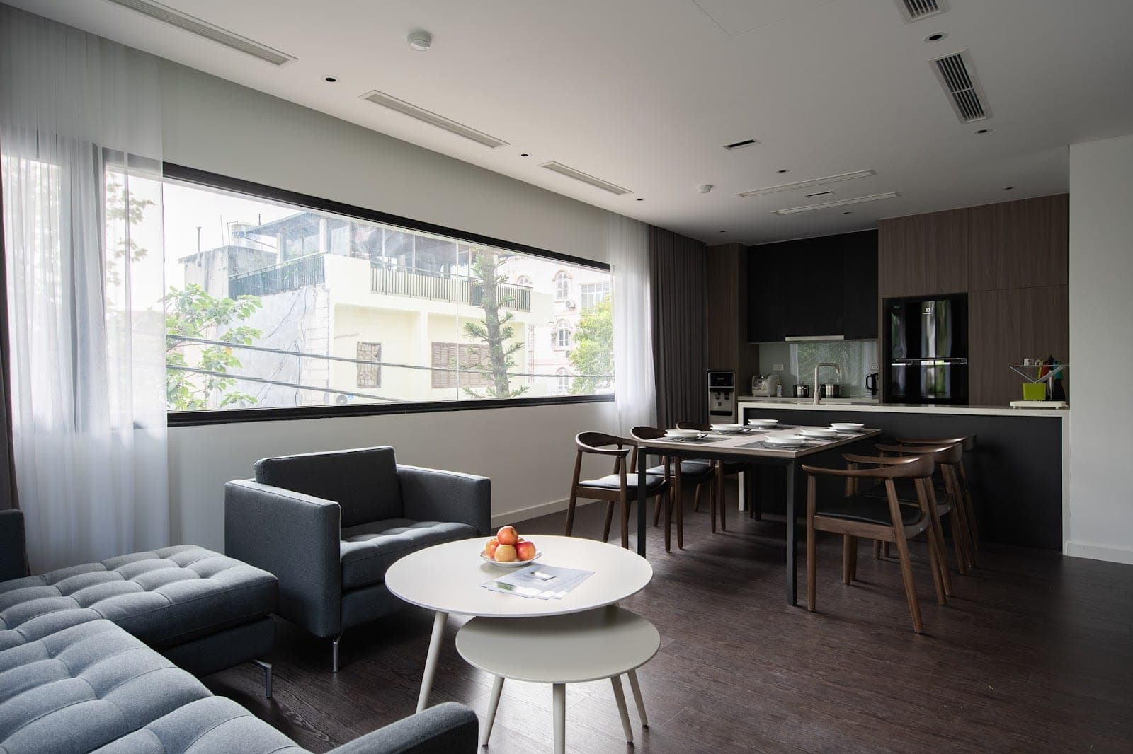 2-Bedroom Apartment in To Ngoc Van 3